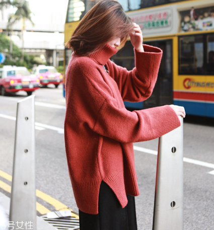 紅色毛衣配什么外套？冬季搭配風(fēng)度與溫度共存