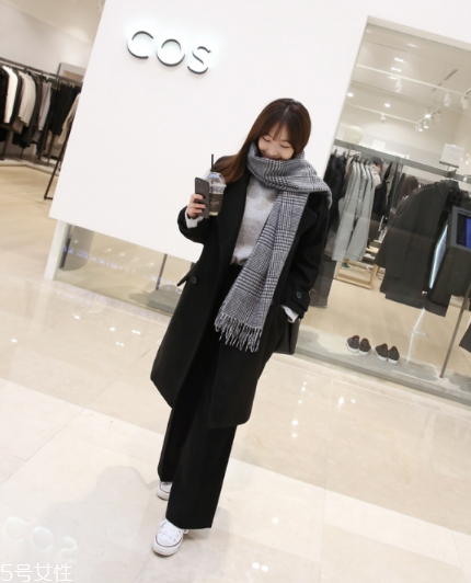 格子圍巾怎么搭配？瞬間打破冬日沉悶感