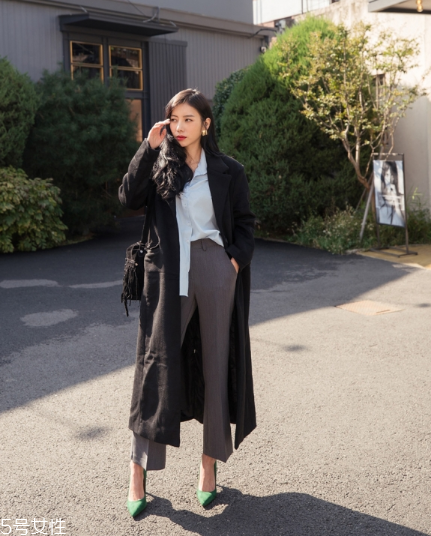 過膝大衣適合什么身材？這樣穿絕對美上天