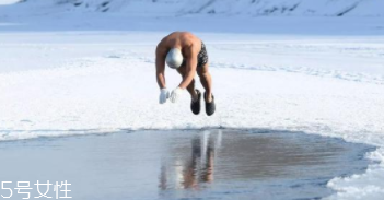 冬泳濕氣入體怎么辦？跑步能排除濕氣