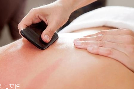 刮痧油有何作用？刮痧油好處多多