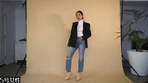 高領(lǐng)毛衣搭配女圖片 16種風(fēng)格任你挑 高領(lǐng)毛衣搭配女圖片 16種風(fēng)格任你挑