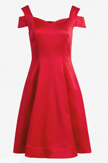 冬天紅色衣服怎么搭配？冬天就要紅