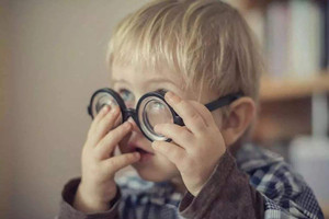 哪些因素會影響寶寶的視力？8大因素需注意