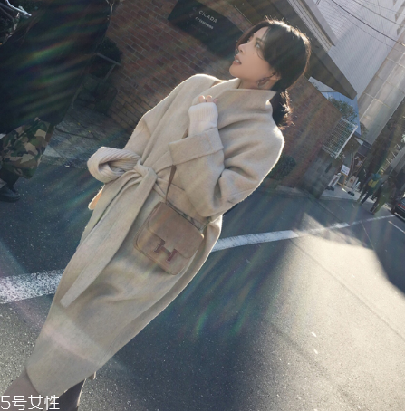 大衣會越穿越大嗎？一定要注意這幾個壞習慣