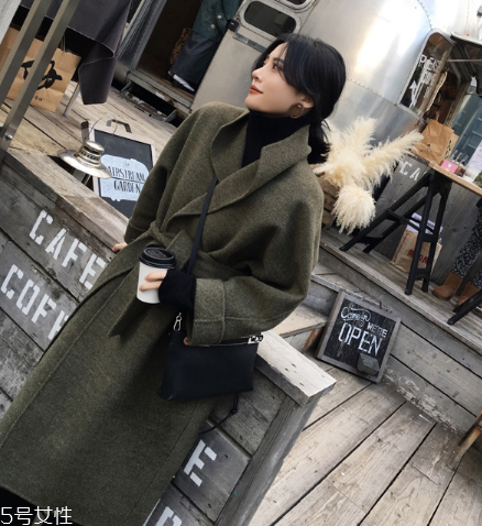 大衣為什么容易起球？四個妙招教你輕松解決