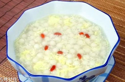 米酒湯圓放多少米酒 按照1:2比例 米酒湯圓放多少米酒 按照1:2比例