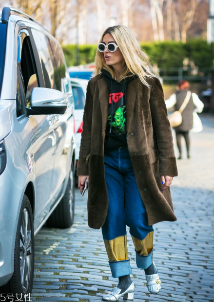 冬天襪子怎么搭配？冬季襪子這樣穿才時尚