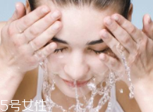 洗面奶有哪些常識(shí)？同一部位只需洗20秒