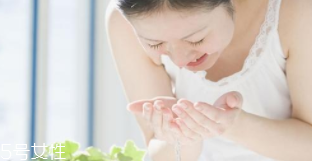 用毛巾洗臉可以嗎？油皮和中性皮可以