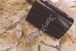 ysl流蘇包多少錢？伴隨明星出鏡率最高的包包