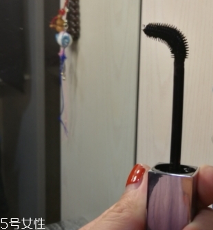 美寶蓮彎彎睫毛膏怎么樣？新品首發(fā)彎彎睫毛膏評測