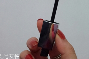 美寶蓮彎彎睫毛膏怎么用？想怎么彎就怎么彎