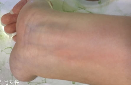 美寶蓮彎彎睫毛膏怎么用？想怎么彎就怎么彎