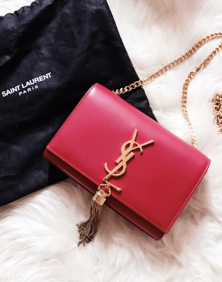 ysl流蘇包一共幾個尺寸？吸睛百分百的超級網(wǎng)紅