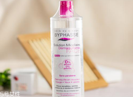 蓓昂斯卸妝水可以卸眼唇嗎？卸除眼妝小貼士