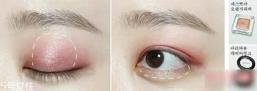 tiffany和pony酒紅色眼妝教程 化妝所需產品