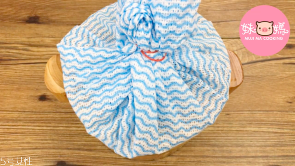 豆腐花怎么做更滑更嫩 香滑豆腐花的做法 豆腐花怎么做更滑更嫩 香滑豆腐花的做法