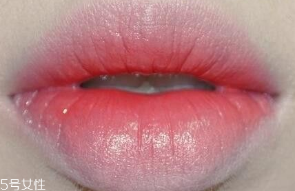 學生素顏妝怎么畫？小心機get