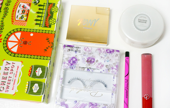 2018秋冬酒紅色眼妝怎么畫？神秘又有女人味的妝容