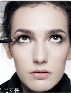 眼線卸不干凈會怎樣？關(guān)于眼線的小秘密