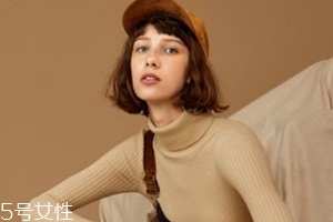 冬天內搭怎么穿？一件毛衣搞定冬天內搭難題