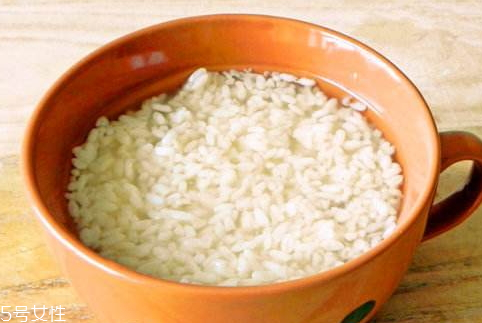 酒釀發(fā)紅能吃嗎 建議不要喝 酒釀發(fā)紅能吃嗎 建議不要喝