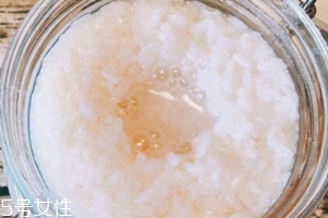 酒釀有點苦是怎么回事 發(fā)酵時間過長 酒釀有點苦是怎么回事 發(fā)酵時間過長