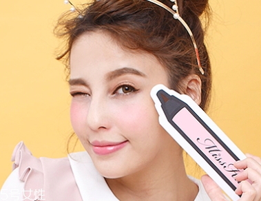 眼線膠筆怎么削？塑料眼線筆不是難題