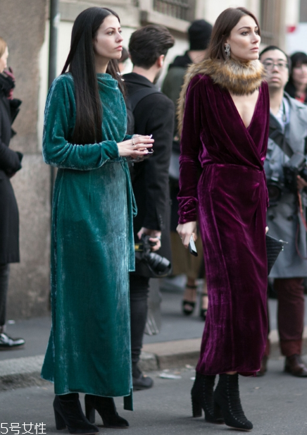 皮草披肩怎么搭配？分分鐘撩倒男神