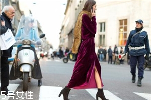 皮草披肩怎么搭配？分分鐘撩倒男神