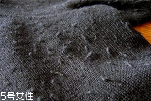 毛衣起球怎么去毛？這些日常物品都能輕松刮掉