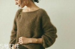 毛衣縮水怎么拯救？用柔順劑浸泡