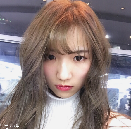 2018最新流行趨勢發(fā)色 你跟女神就差一個(gè)發(fā)色