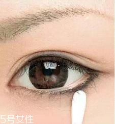 眼線液筆不出水怎么辦？畫眼線的常見誤區(qū)