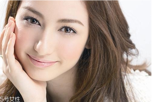 開眼角后多久可以消腫？開眼角疤痕不會(huì)完全消失