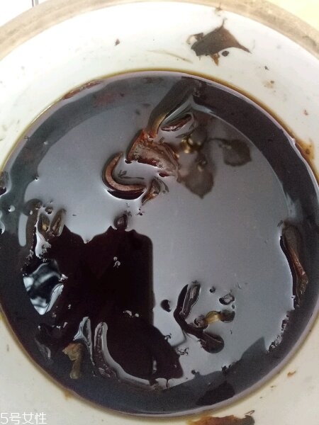 冰糖燉檸檬要燉多久 8到10小時(shí)為宜 冰糖燉檸檬要燉多久 8到10小時(shí)為宜