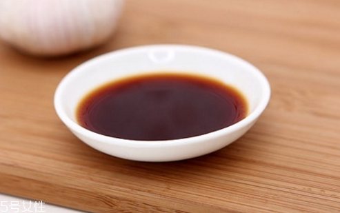 開眼角后哪些食物要忌口？開眼角后吃這些能促進傷口修復(fù)