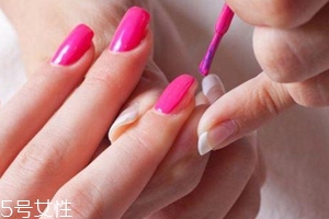 甲油里含有哪些致癌物質(zhì)？有這5種成分別買