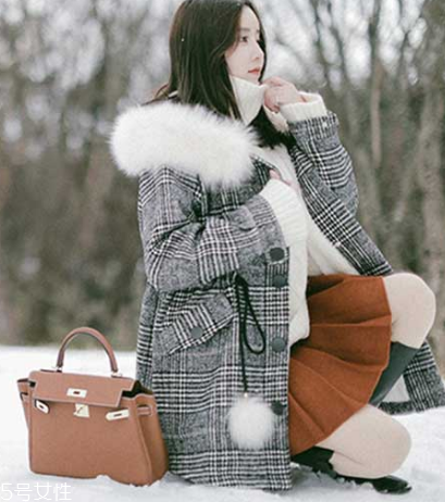 怎么挑選格子大衣？穿對了氣質女就是你