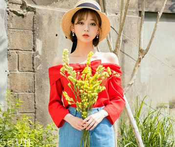 怎么選擇適合自己的襯衫？穿對了顯年輕