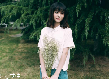 怎么選擇適合自己的襯衫？穿對了顯年輕