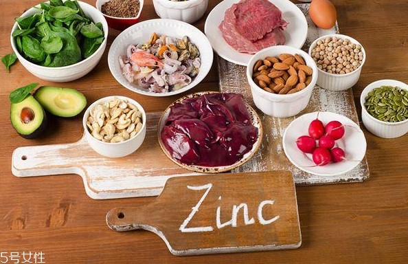 預(yù)防黃斑部病變吃什么好 必吃5大營(yíng)養(yǎng)素 預(yù)防黃斑部病變吃什么好 必吃5大營(yíng)養(yǎng)素