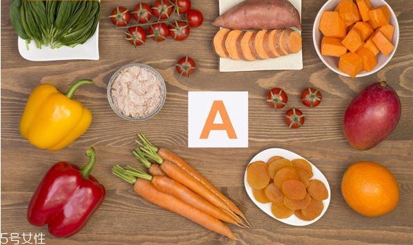 預(yù)防黃斑部病變吃什么好 必吃5大營(yíng)養(yǎng)素 預(yù)防黃斑部病變吃什么好 必吃5大營(yíng)養(yǎng)素