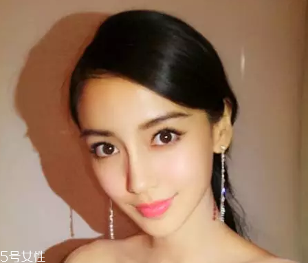 新手適合用什么顏色的陰影？中性色調(diào)最適合