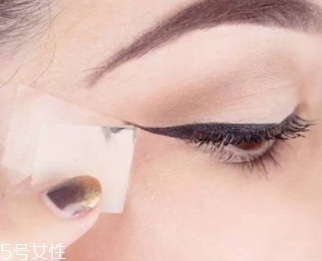 眼線液筆可以帶上飛機(jī)嗎？