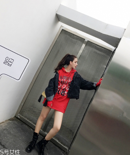 紅色衛(wèi)衣配什么外套？六款搭配任意挑選