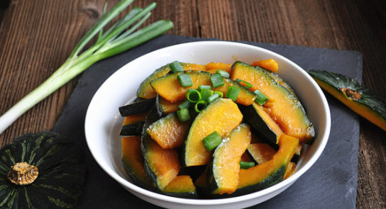 日本南瓜的營養(yǎng)價值 這樣挑選更新鮮 日本南瓜的營養(yǎng)價值 這樣挑選更新鮮