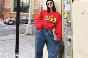 紅色衛(wèi)衣適合什么人穿？紅紅火火過(guò)新年