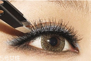 什么是種睫毛？讓你每日多睡三十分鐘